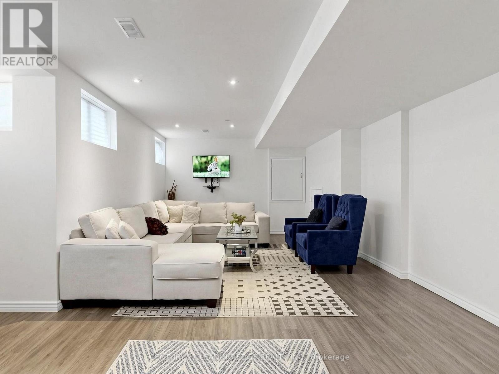 6 Kellington Trail S, Whitchurch-Stouffville, Ontario  L4A 7X3 - Photo 42 - N13214856