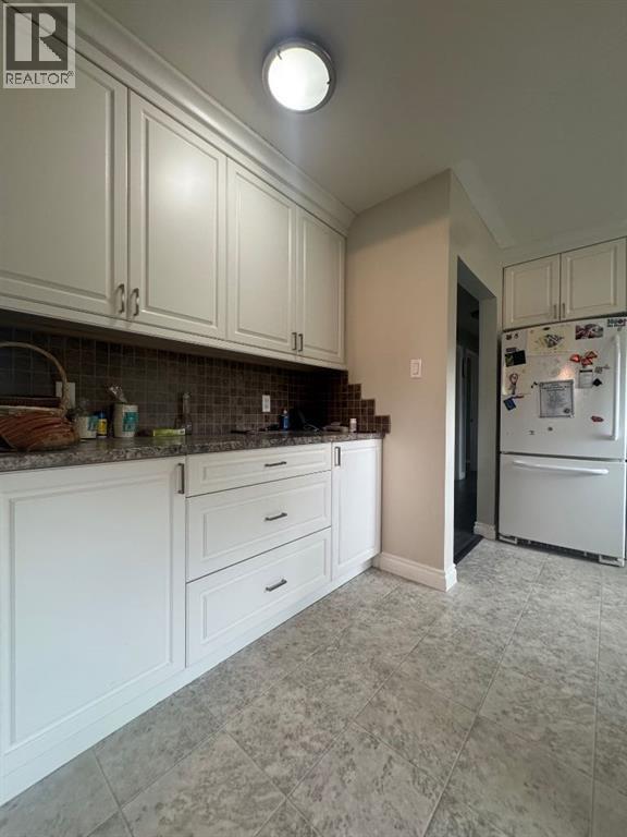 4617 61 Street, Camrose, Alberta  T4V 2H8 - Photo 10 - A2315016