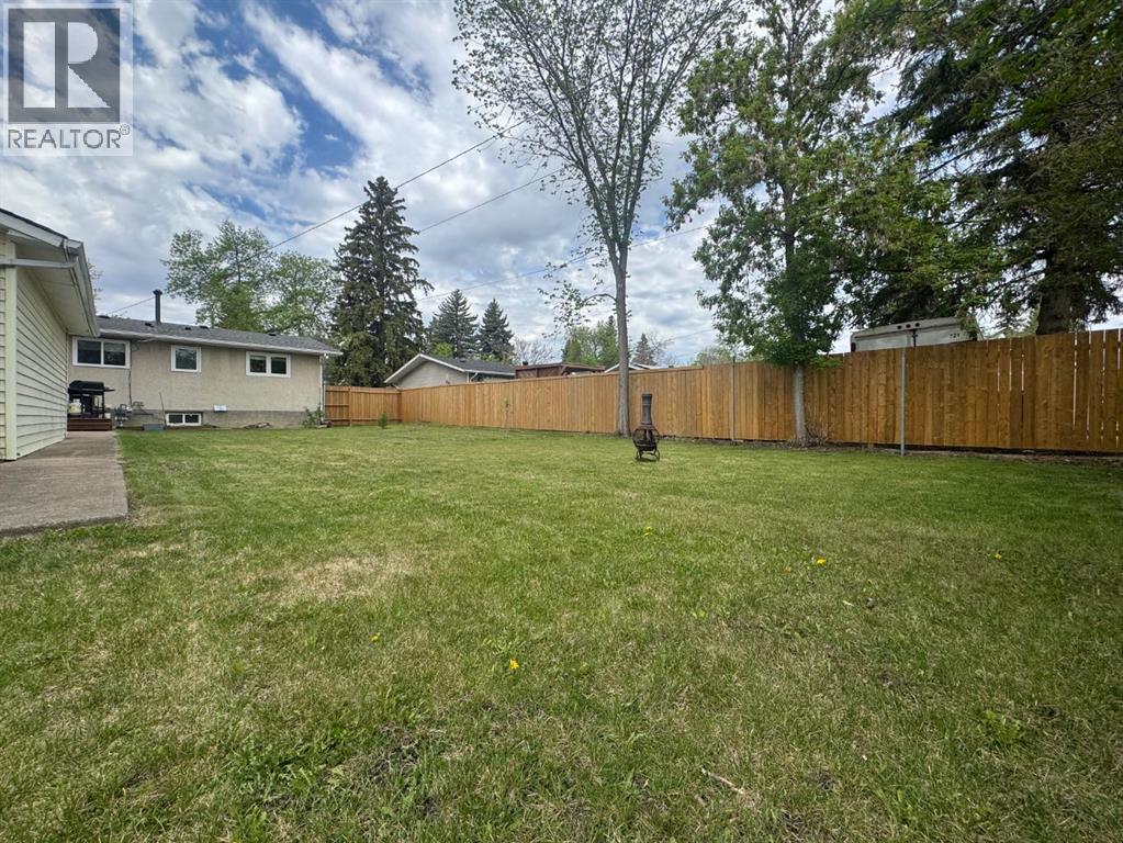 4617 61 Street, Camrose, Alberta  T4V 2H8 - Photo 6 - A2315016