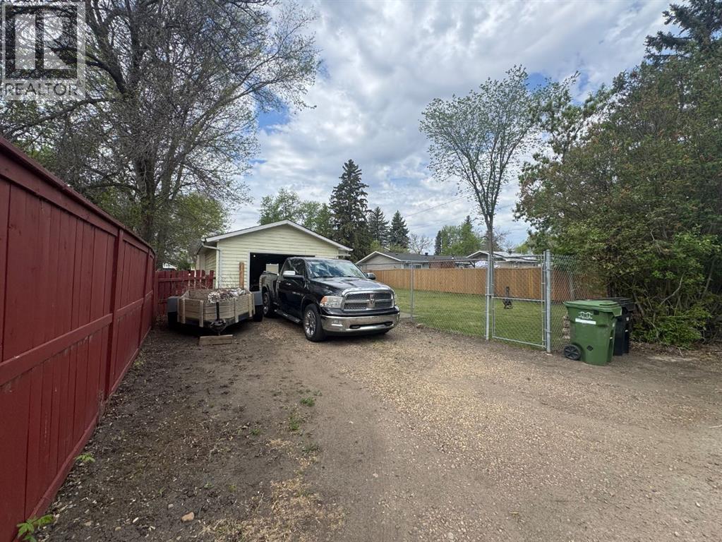 4617 61 Street, Camrose, Alberta  T4V 2H8 - Photo 8 - A2315016