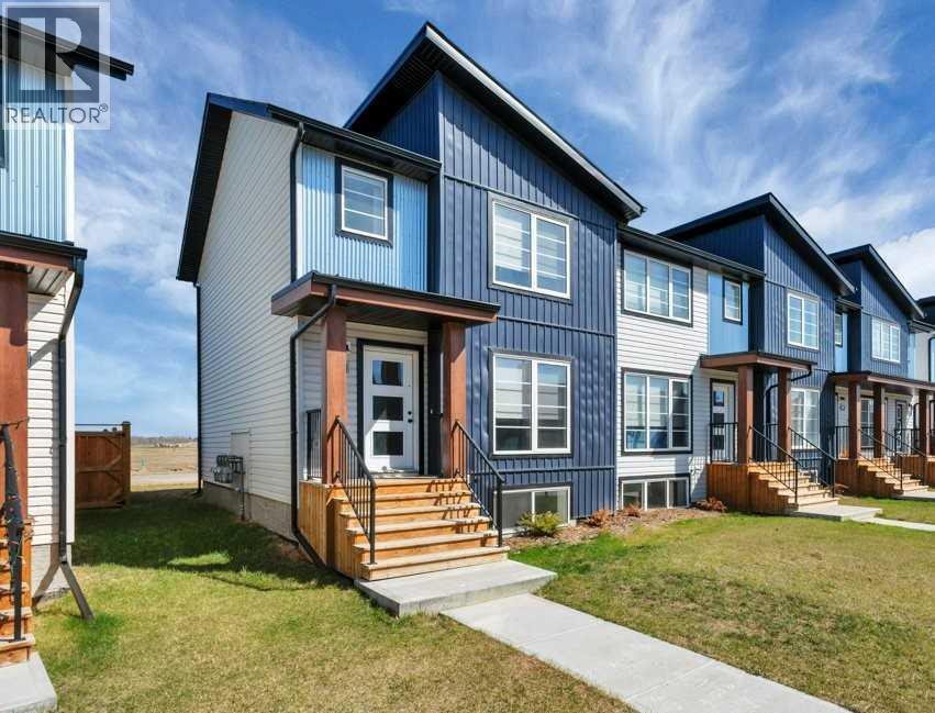58 Lake Street, Rural Red Deer County, Alberta  T4E 3C9 - Photo 1 - A2315993