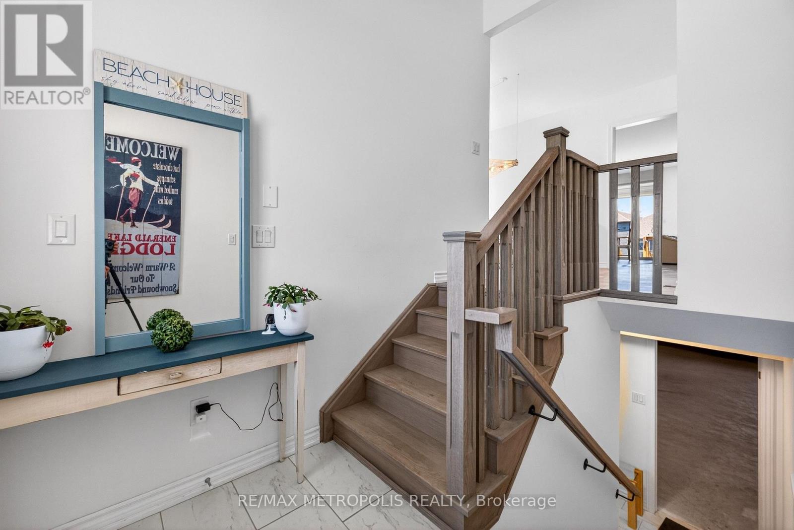 298 Ramblewood Drive, Wasaga Beach, Ontario  L9Z 2B2 - Photo 9 - S13214636