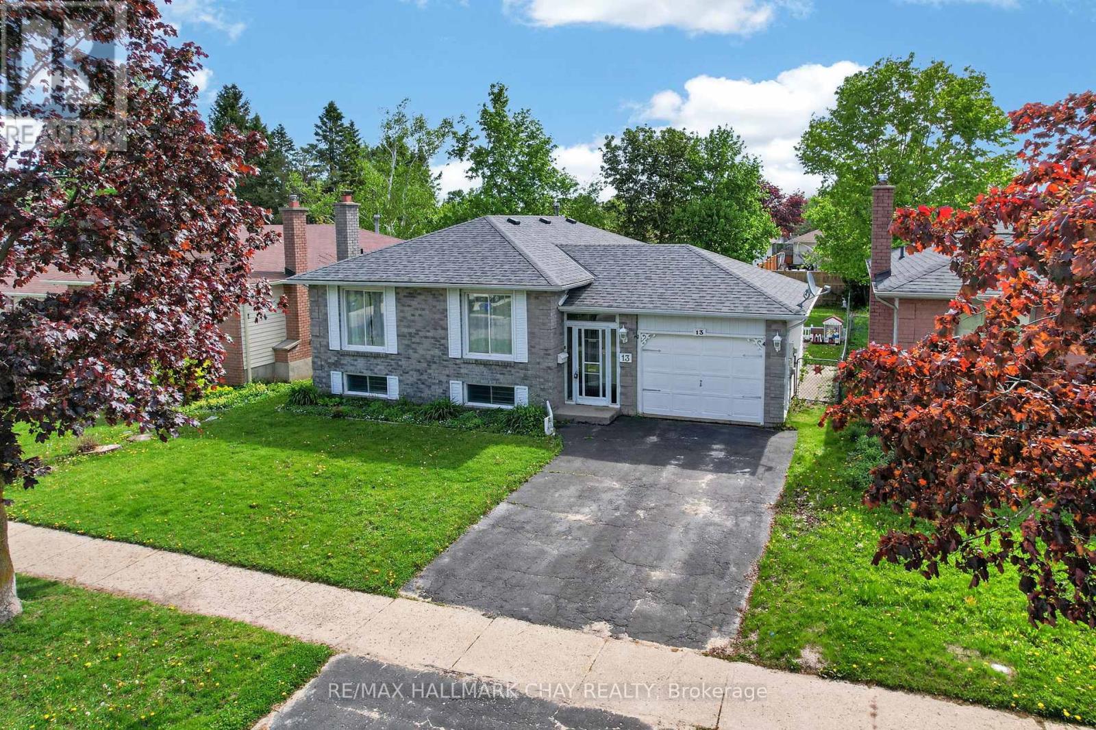 13 Bronte Crescent, Barrie (Letitia Heights), Ontario  L4N 5B8 - Photo 3 - S13214684