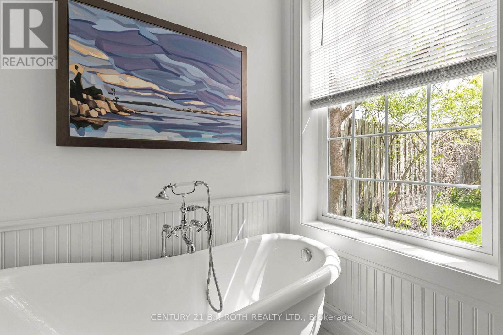 13 Nelson Square E, Barrie (North Shore), Ontario  L4M 4J6 - Photo 24 - S13214880