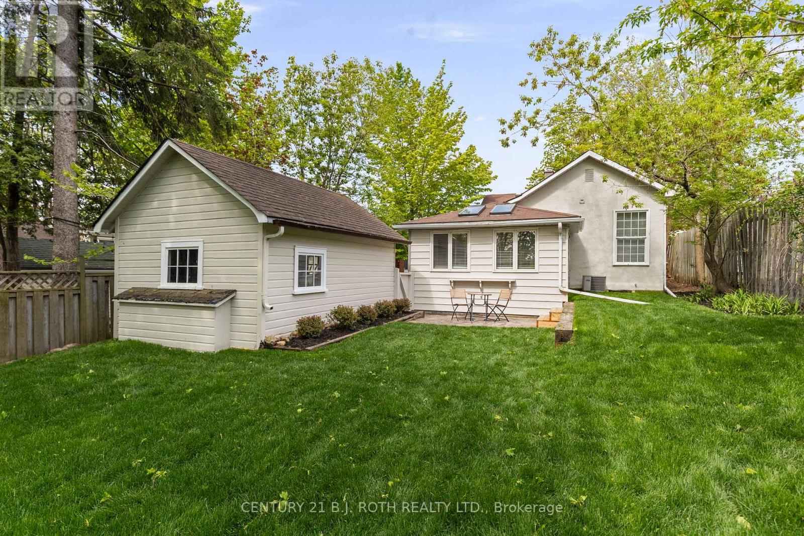 13 Nelson Square E, Barrie (North Shore), Ontario  L4M 4J6 - Photo 39 - S13214880