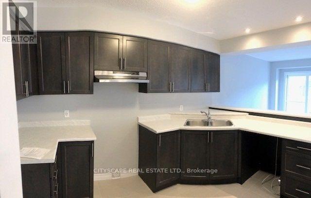 214 Dalgleish Trail, Hamilton, Ontario  L0R 1P0 - Photo 2 - X13083526