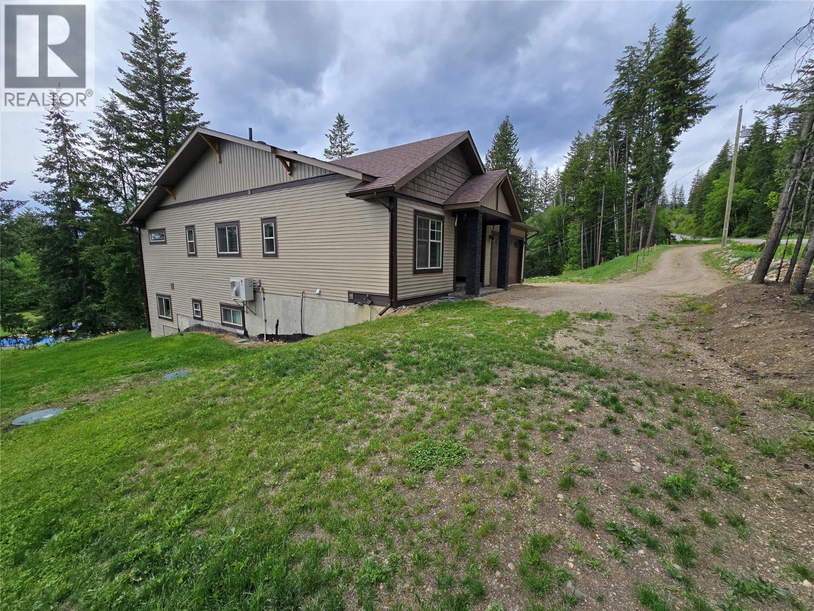 565 Clearwater Valley Road, Clearwater, British Columbia  V0E 1N1 - Photo 52 - 10375577