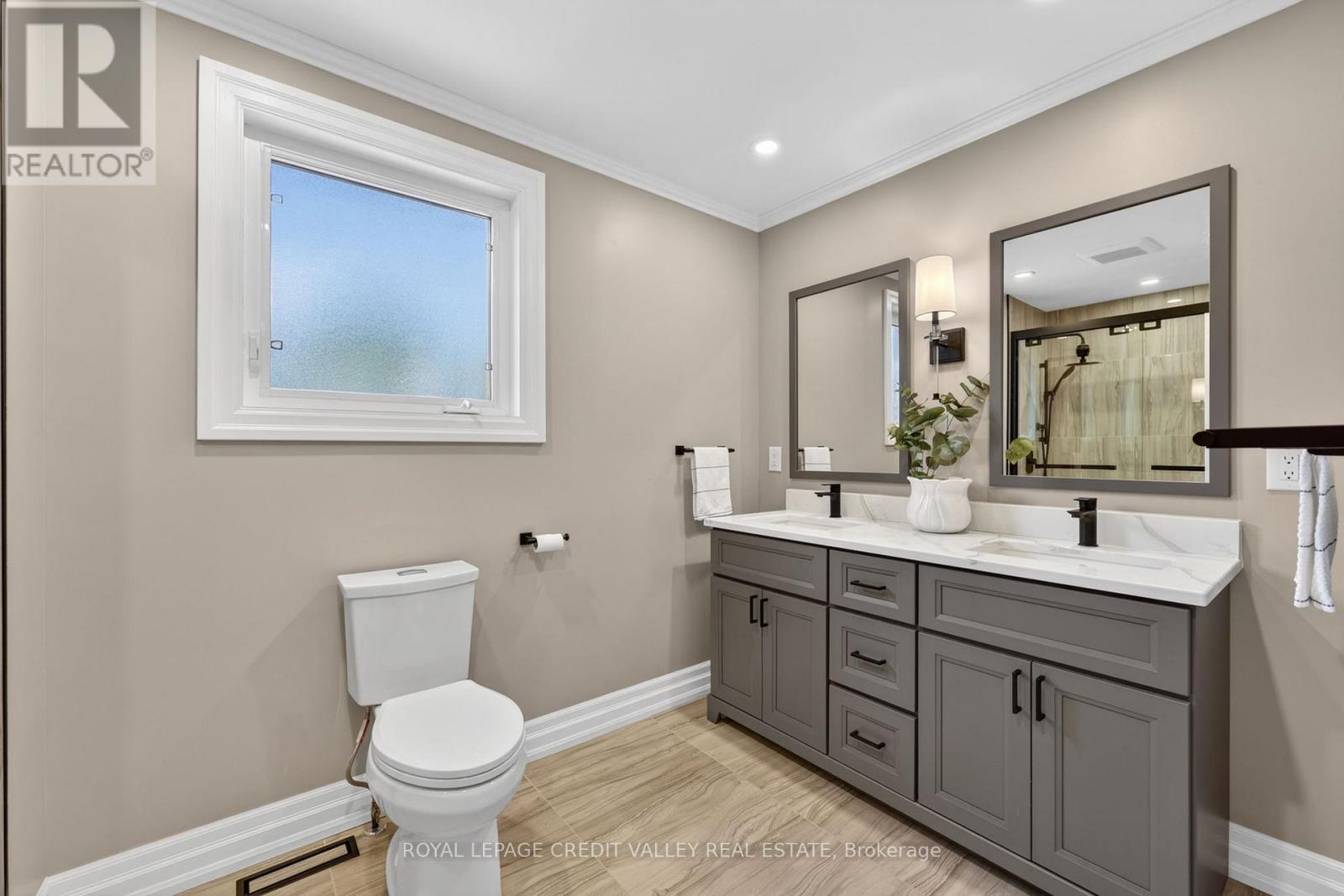 52 Terra Cotta Crescent, Brampton, Ontario  L6W 1C1 - Photo 23 - W13214612