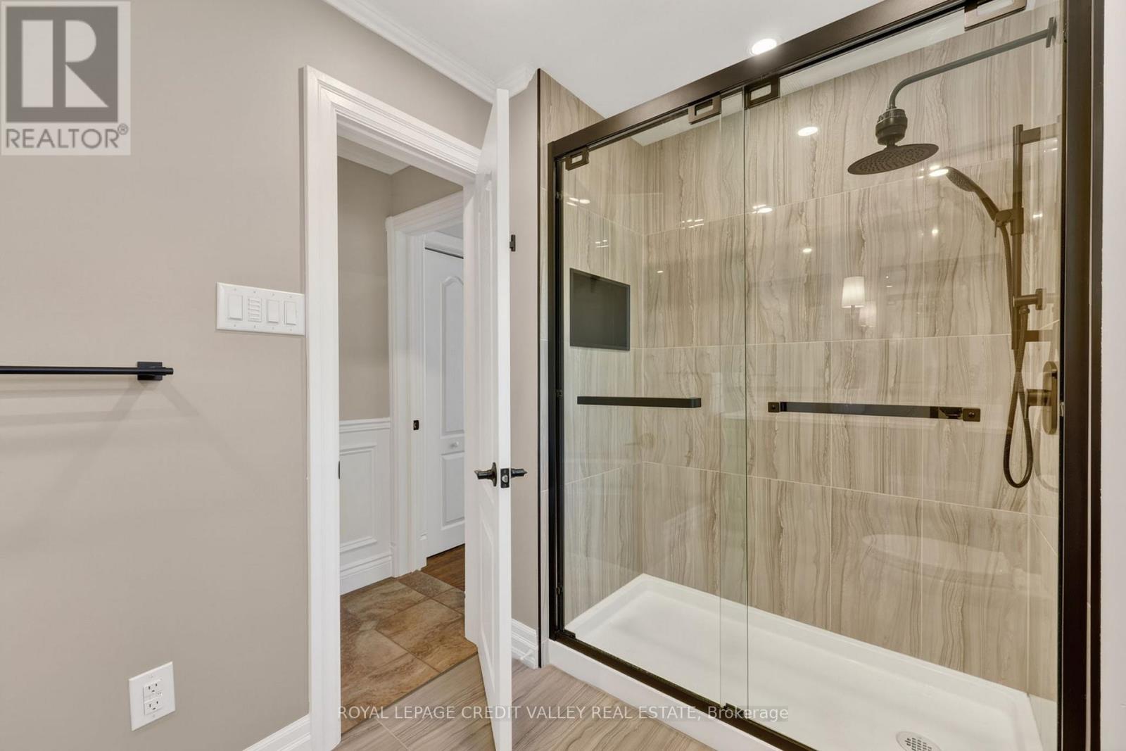 52 Terra Cotta Crescent, Brampton, Ontario  L6W 1C1 - Photo 24 - W13214612