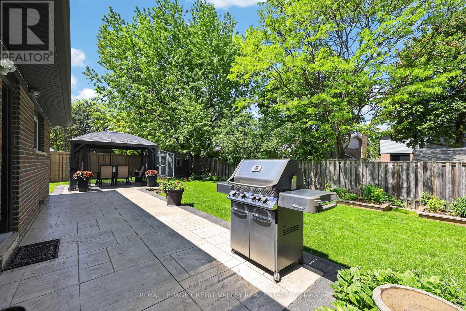 52 Terra Cotta Crescent, Brampton, Ontario  L6W 1C1 - Photo 40 - W13214612