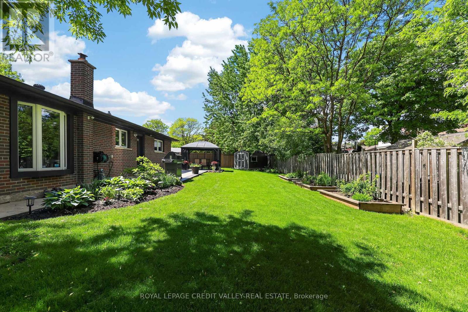 52 Terra Cotta Crescent, Brampton, Ontario  L6W 1C1 - Photo 42 - W13214612