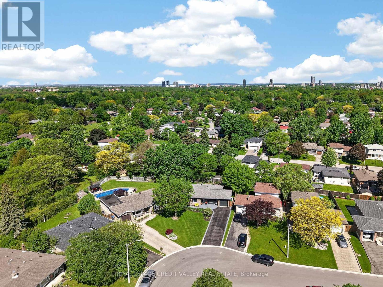 52 Terra Cotta Crescent, Brampton, Ontario  L6W 1C1 - Photo 47 - W13214612