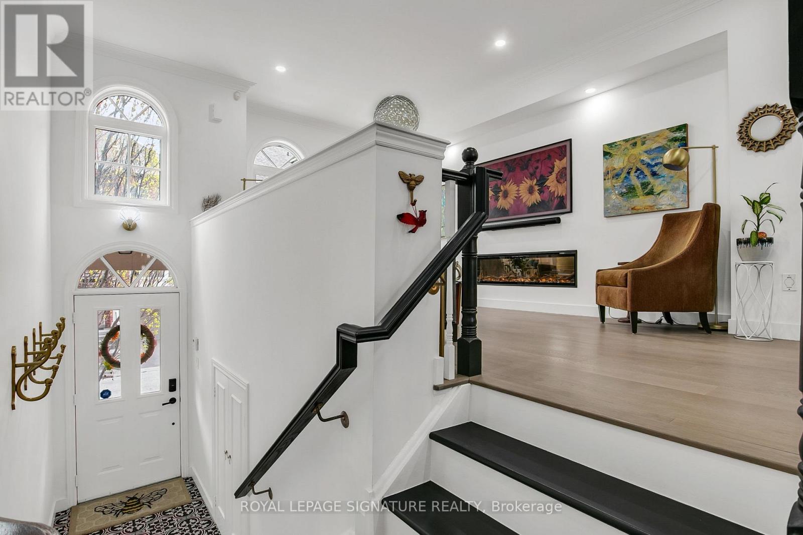 41 San Remo Terrace, Toronto, Ontario  M8Z 6C6 - Photo 2 - W13214646