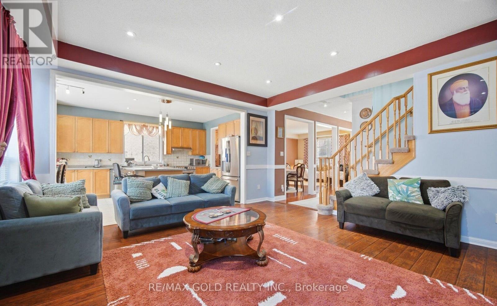 28 Latania Boulevard, Brampton, Ontario  L6P 1S9 - Photo 12 - W13214650