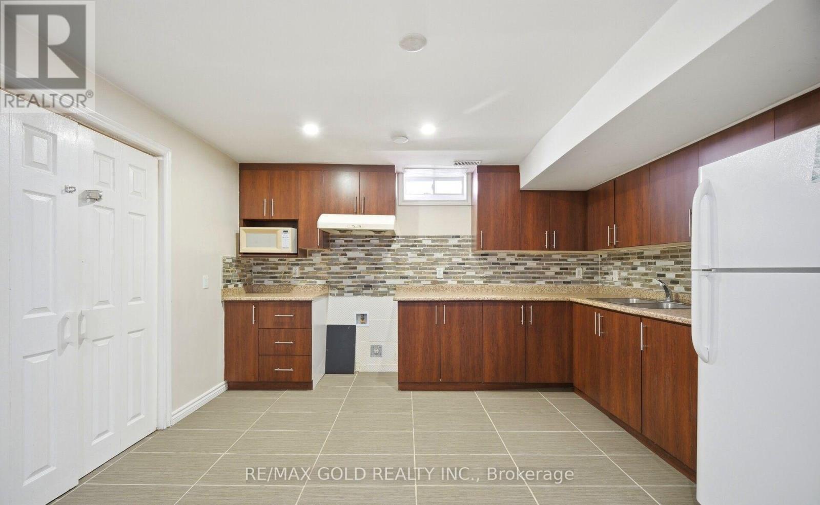 28 Latania Boulevard, Brampton, Ontario  L6P 1S9 - Photo 26 - W13214650