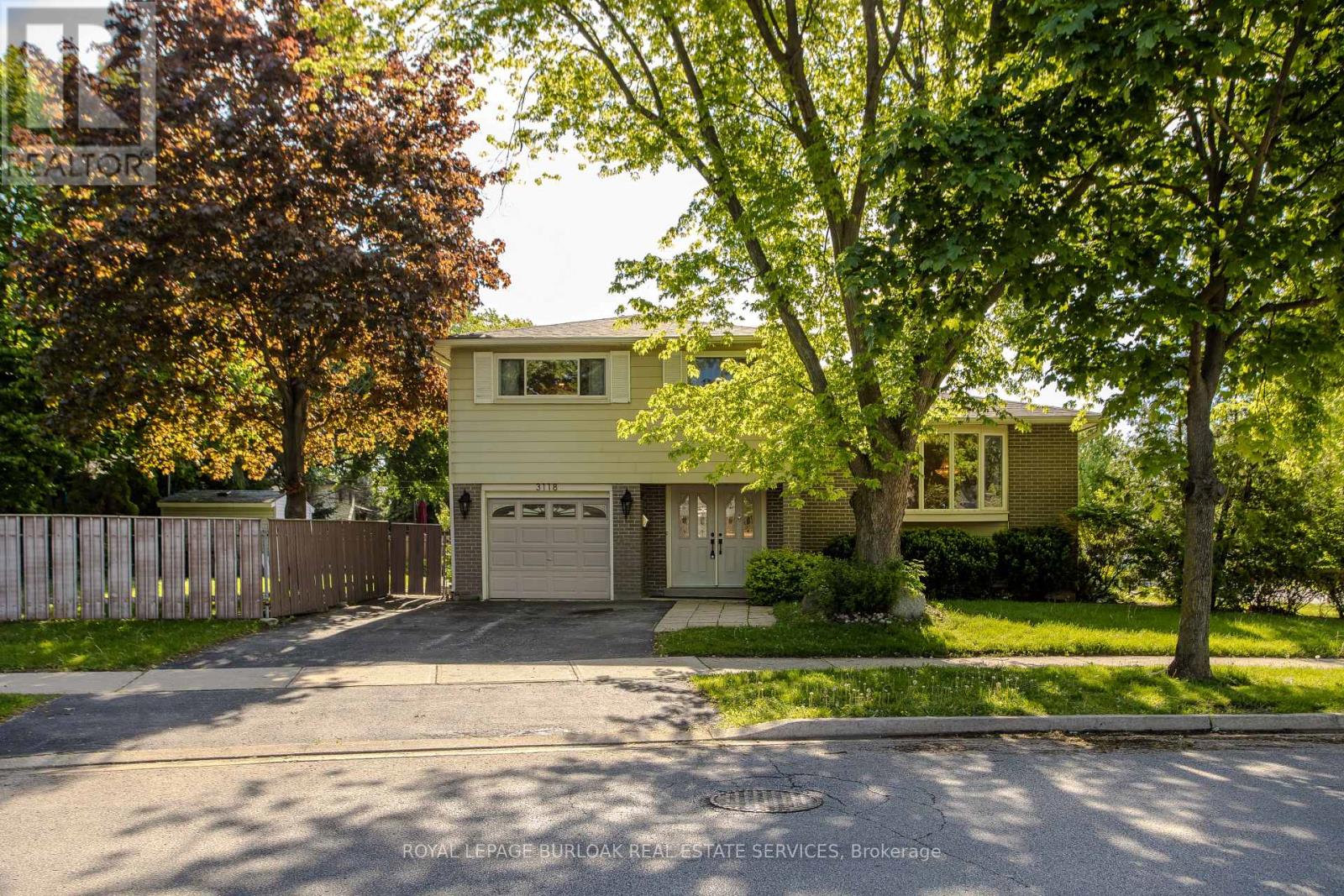 3118 Centennial Drive, Burlington, Ontario  L7M 1B9 - Photo 1 - W13214690
