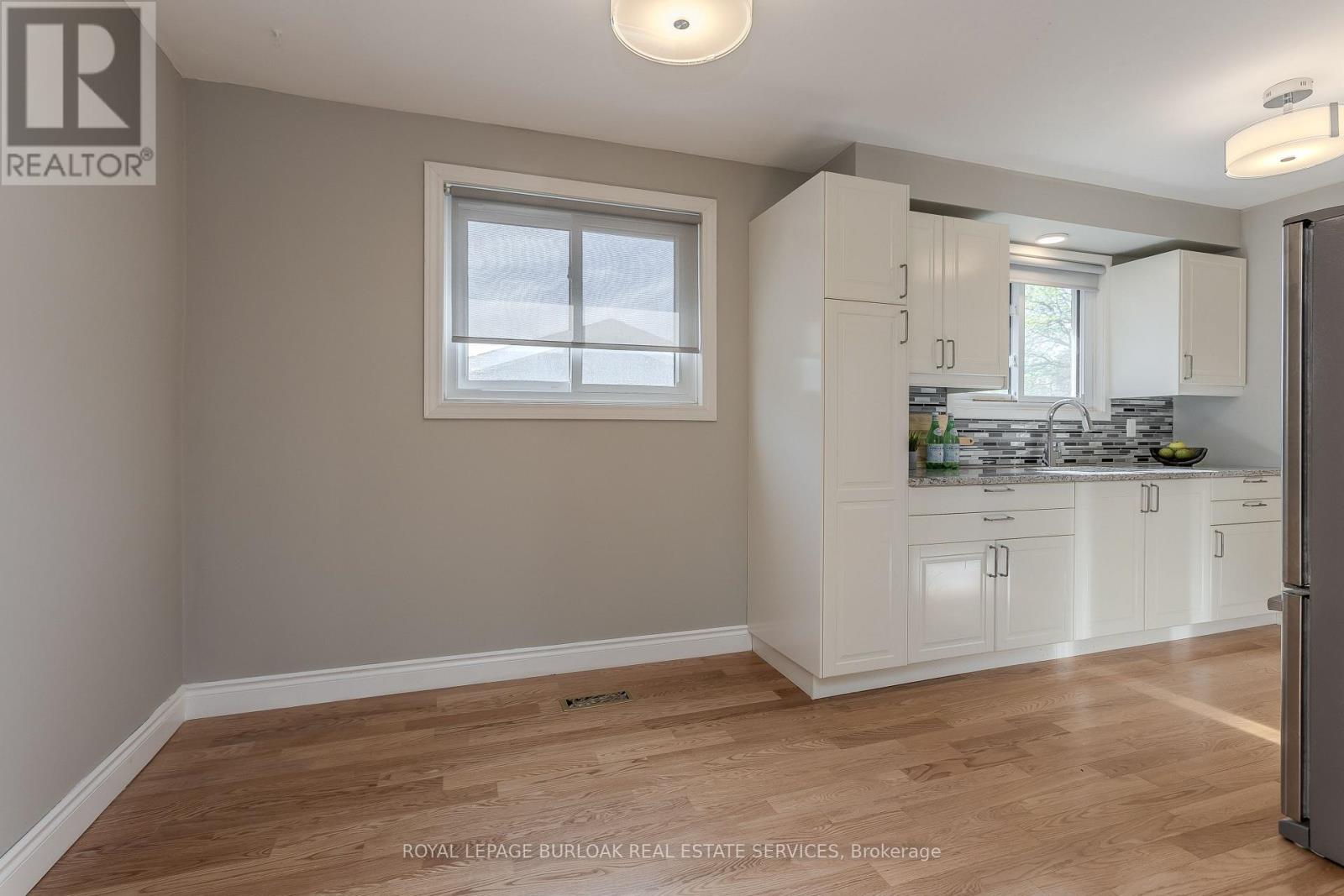 3118 Centennial Drive, Burlington, Ontario  L7M 1B9 - Photo 7 - W13214690