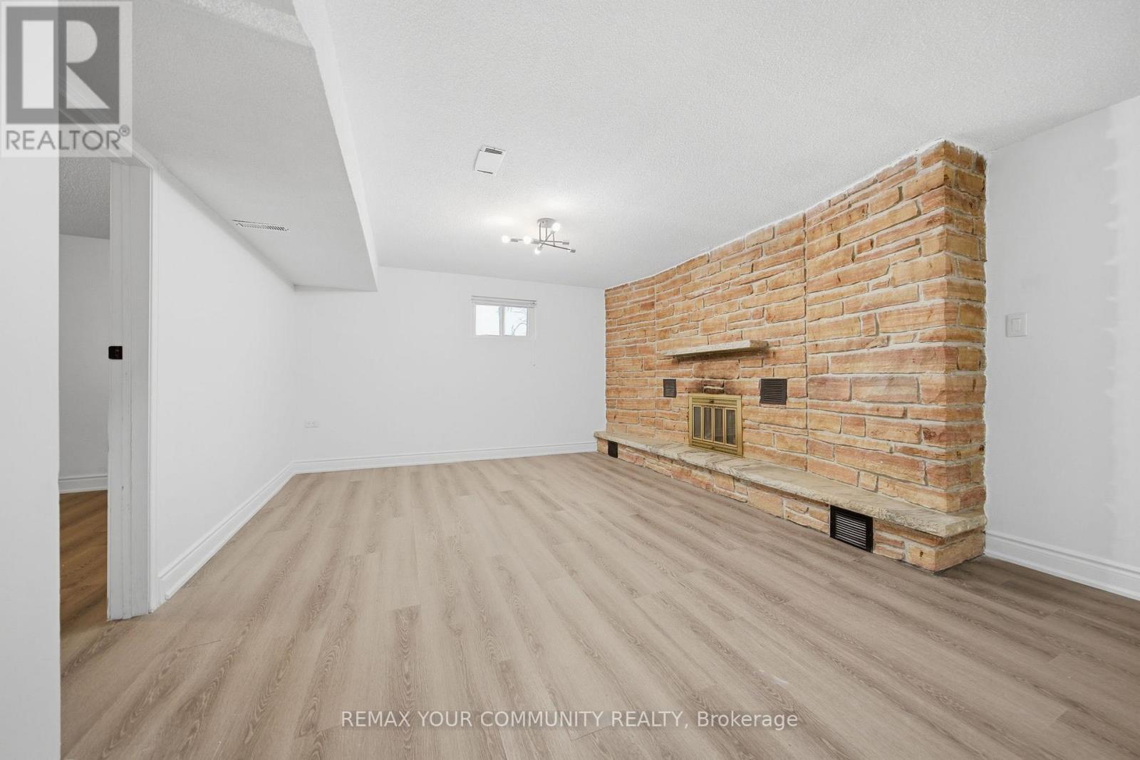 Bsmt - 36 Roseville Drive, Brampton, Ontario  L6Y 2G8 - Photo 10 - W13214736