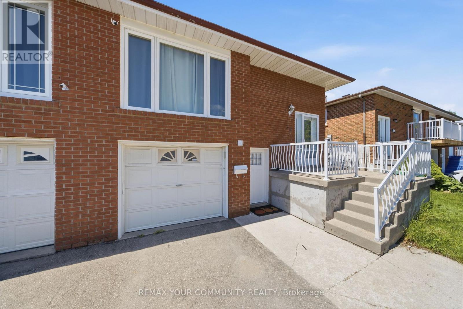 Bsmt - 36 Roseville Drive, Brampton, Ontario  L6Y 2G8 - Photo 2 - W13214736