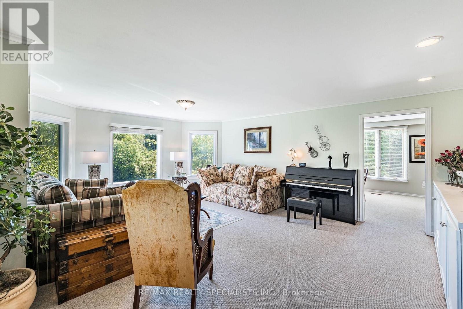 9 Mccartney Drive, Caledon, Ontario  L7C 0B7 - Photo 12 - W13214766