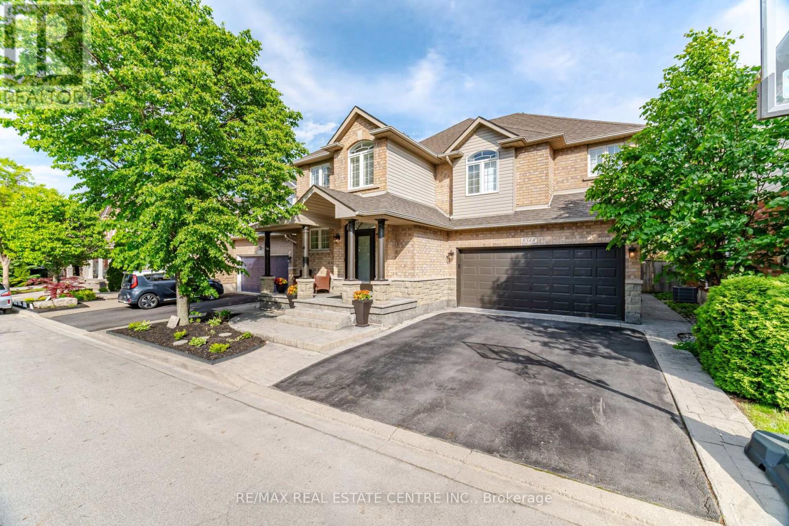 5388 KINDOS STREET, Burlington, Ontario