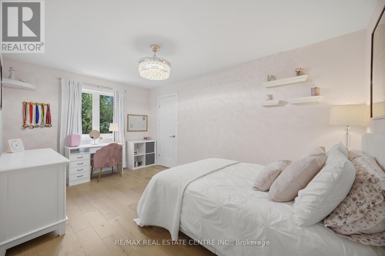 5388 Kindos Street, Burlington, Ontario  L7L 7M6 - Photo 35 - W13214802