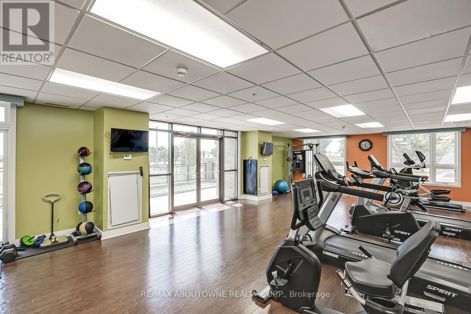 116 - 5010 Corporate Drive, Burlington, Ontario  L7L 0H6 - Photo 27 - W13214818