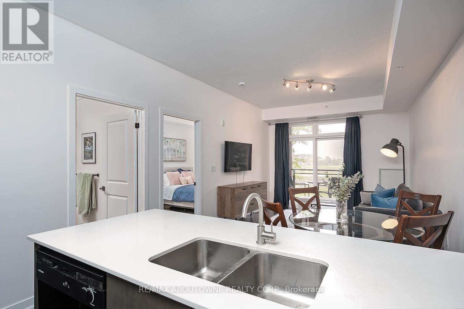 116 - 5010 Corporate Drive, Burlington, Ontario  L7L 0H6 - Photo 6 - W13214818
