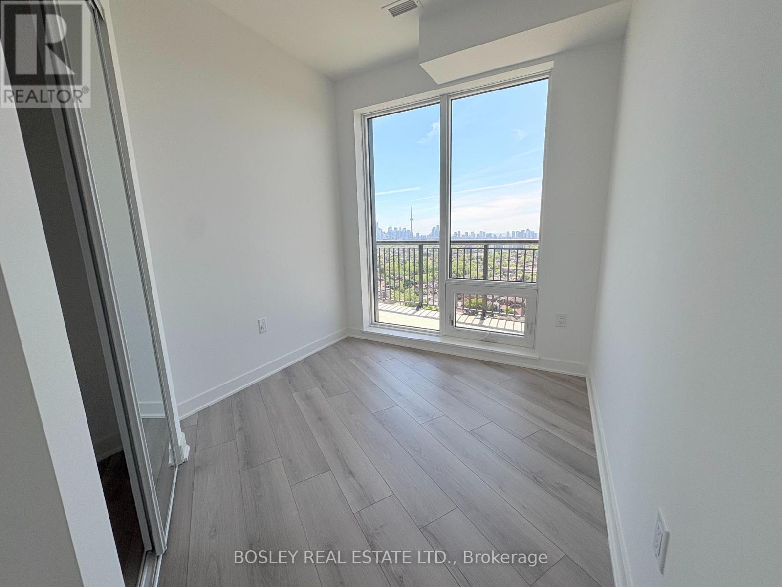 2207 - 1185 Dupont Avenue, Toronto, Ontario  M6H 0G5 - Photo 14 - W13214868