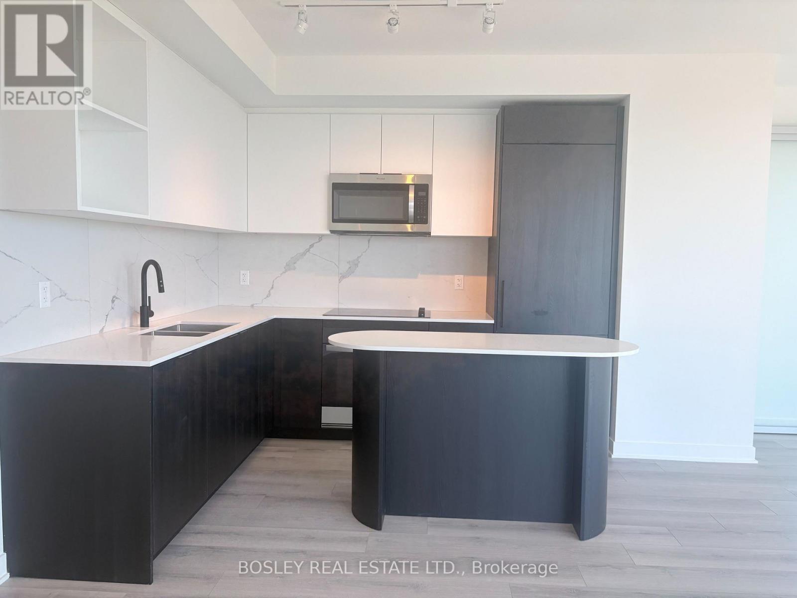 2207 - 1185 Dupont Avenue, Toronto, Ontario  M6H 0G5 - Photo 7 - W13214868