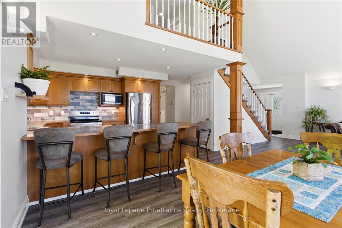 233 Parkview Road, Prince Edward County, Ontario  K0K 1L0 - Photo 13 - X13215014