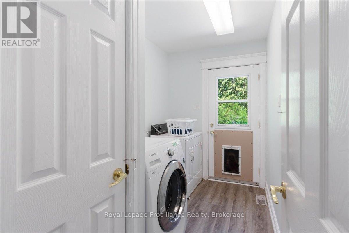 233 Parkview Road, Prince Edward County, Ontario  K0K 1L0 - Photo 20 - X13215014