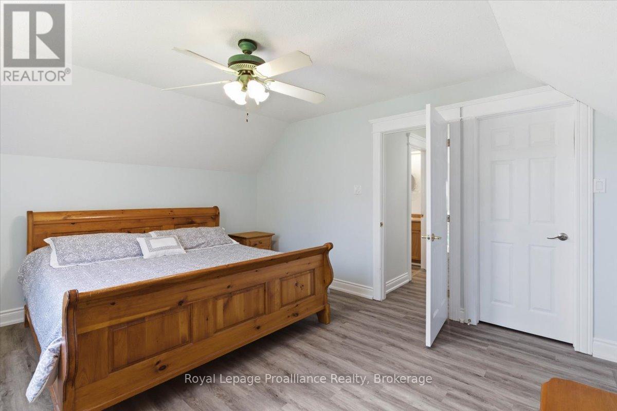 233 Parkview Road, Prince Edward County, Ontario  K0K 1L0 - Photo 35 - X13215014