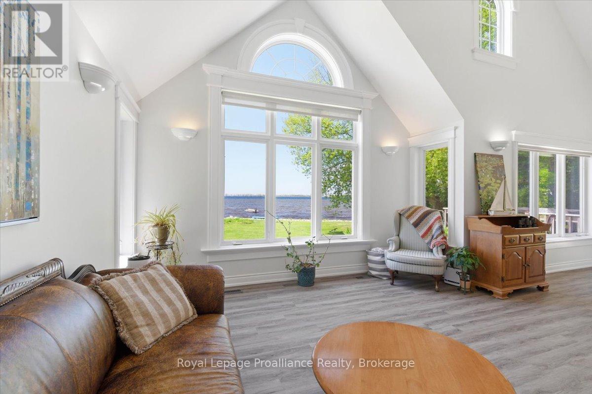 233 Parkview Road, Prince Edward County, Ontario  K0K 1L0 - Photo 36 - X13215014