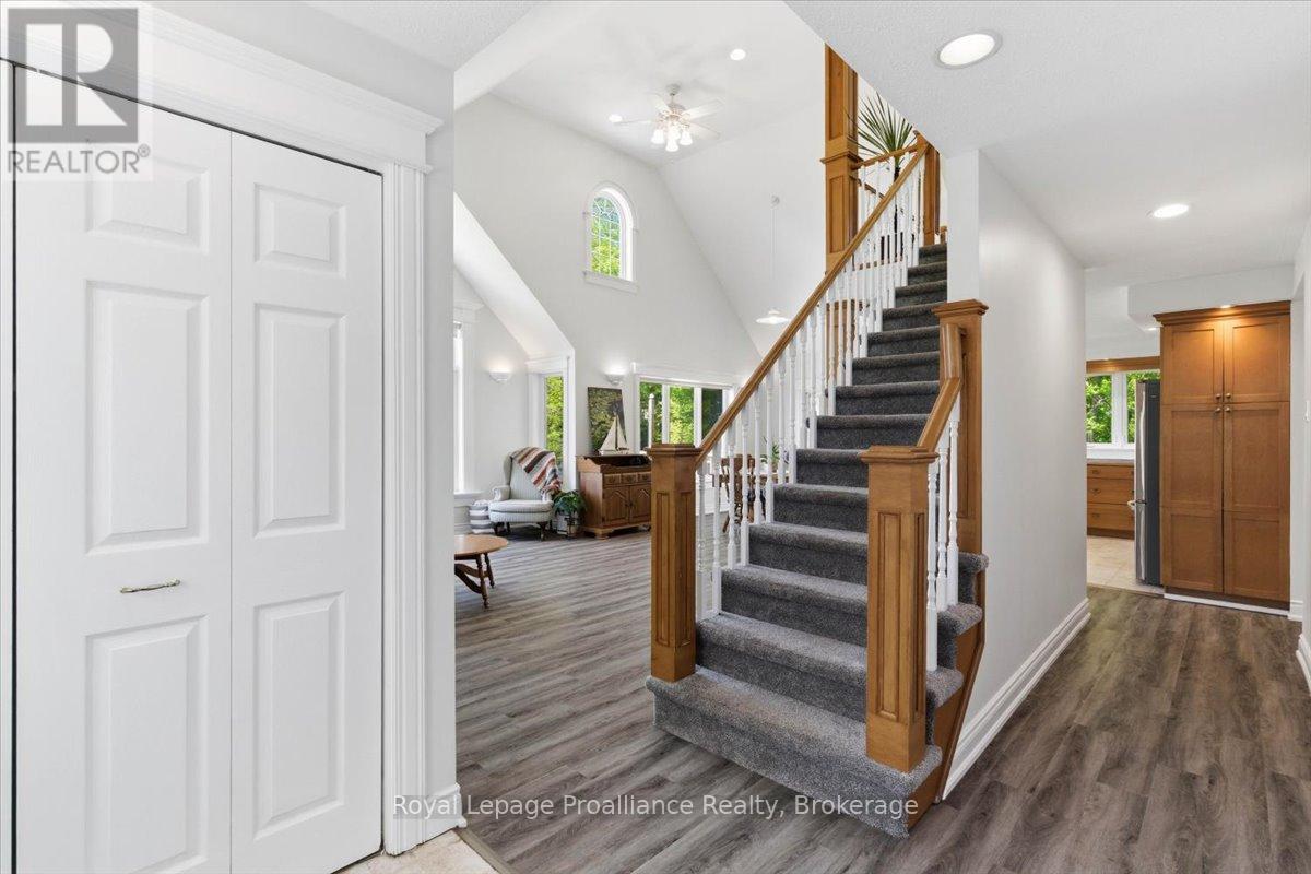 233 Parkview Road, Prince Edward County, Ontario  K0K 1L0 - Photo 5 - X13215014