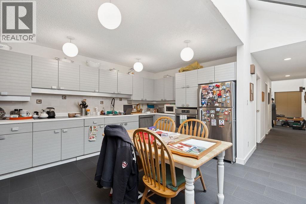 6626 Turnberry Crescent, Vancouver, British Columbia V5X 4M8 - Photo 6 - R3129563
