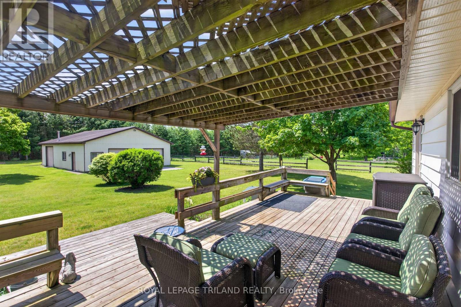 8651 Irish Drive, Strathroy-Caradoc, Ontario  N0L 1W0 - Photo 42 - X13215000