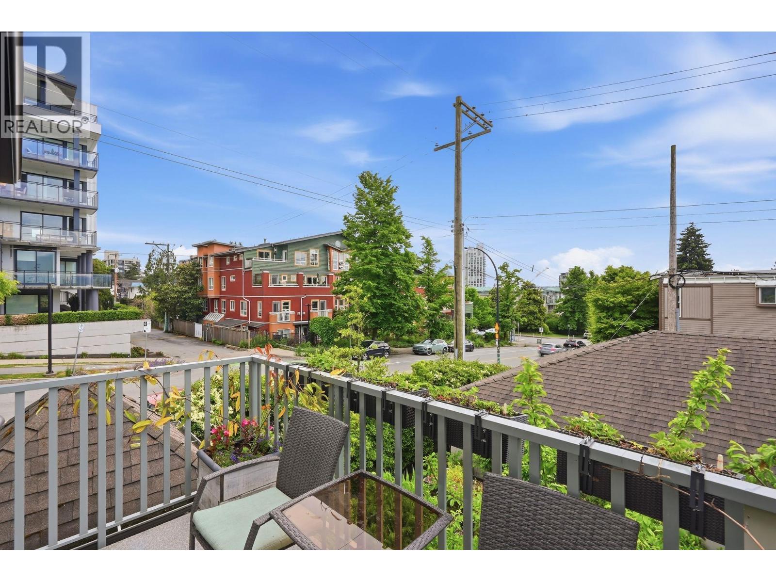 203 W 6th Street, North Vancouver, British Columbia  V7M 1K7 - Photo 31 - R3129561