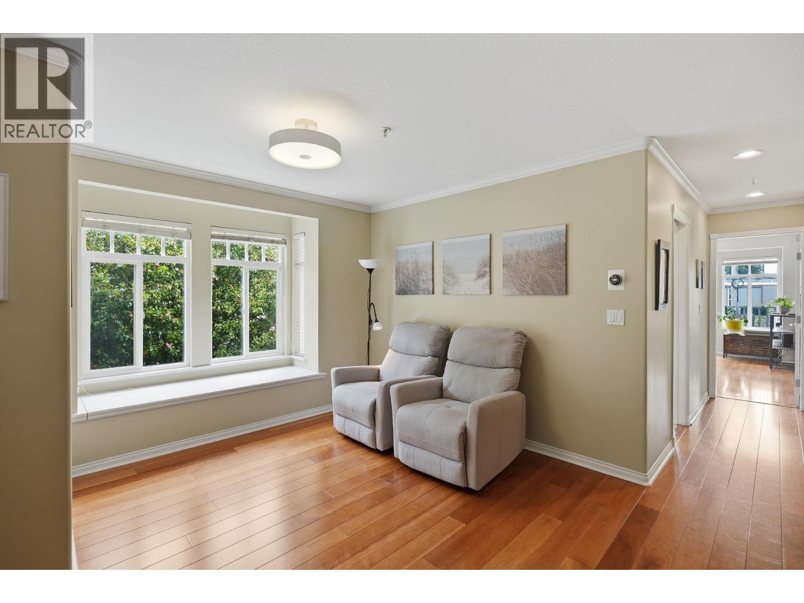 203 W 6th Street, North Vancouver, British Columbia  V7M 1K7 - Photo 14 - R3129561