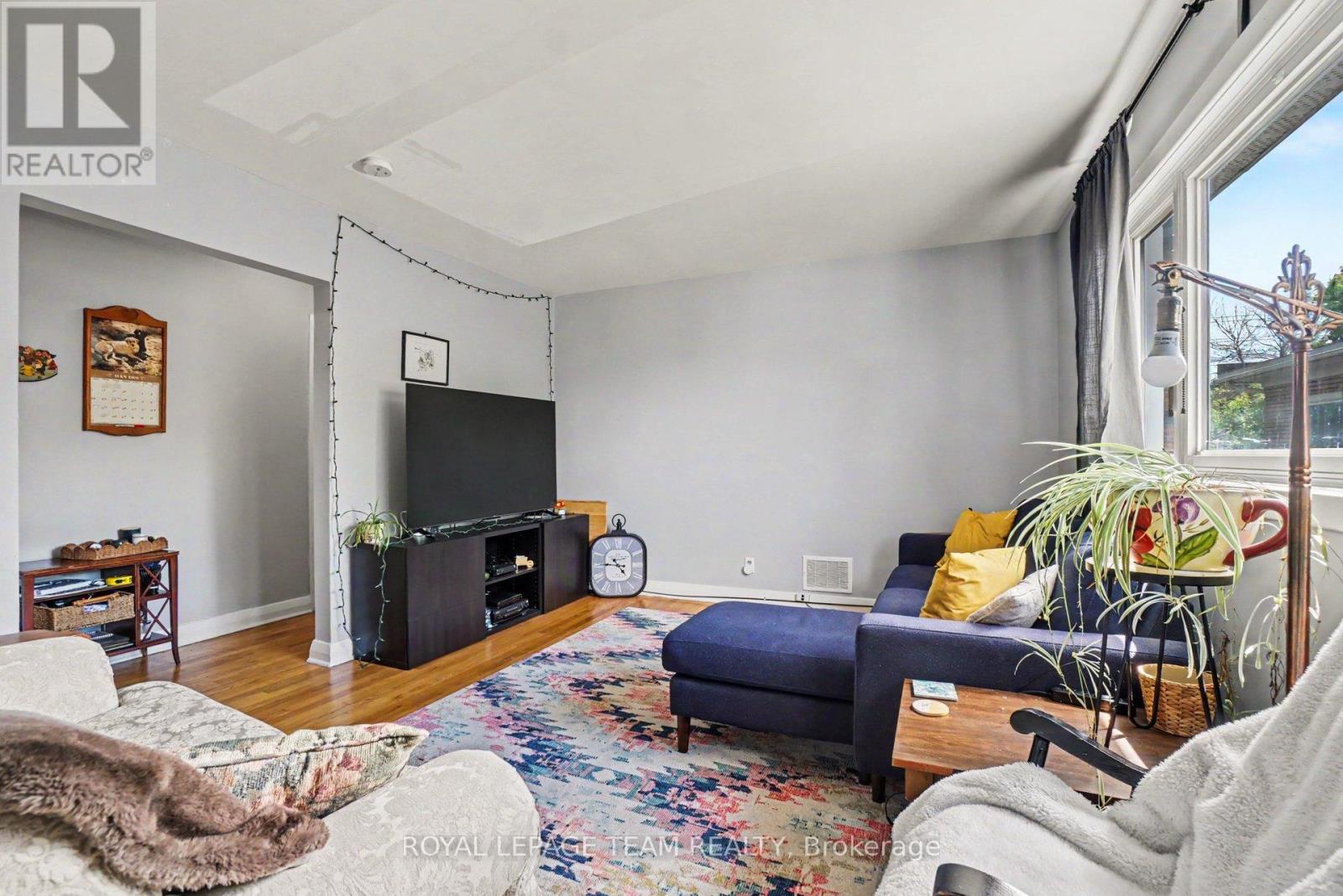 707 Edison Avenue, Ottawa, Ontario  K2A 1W2 - Photo 7 - X13214912