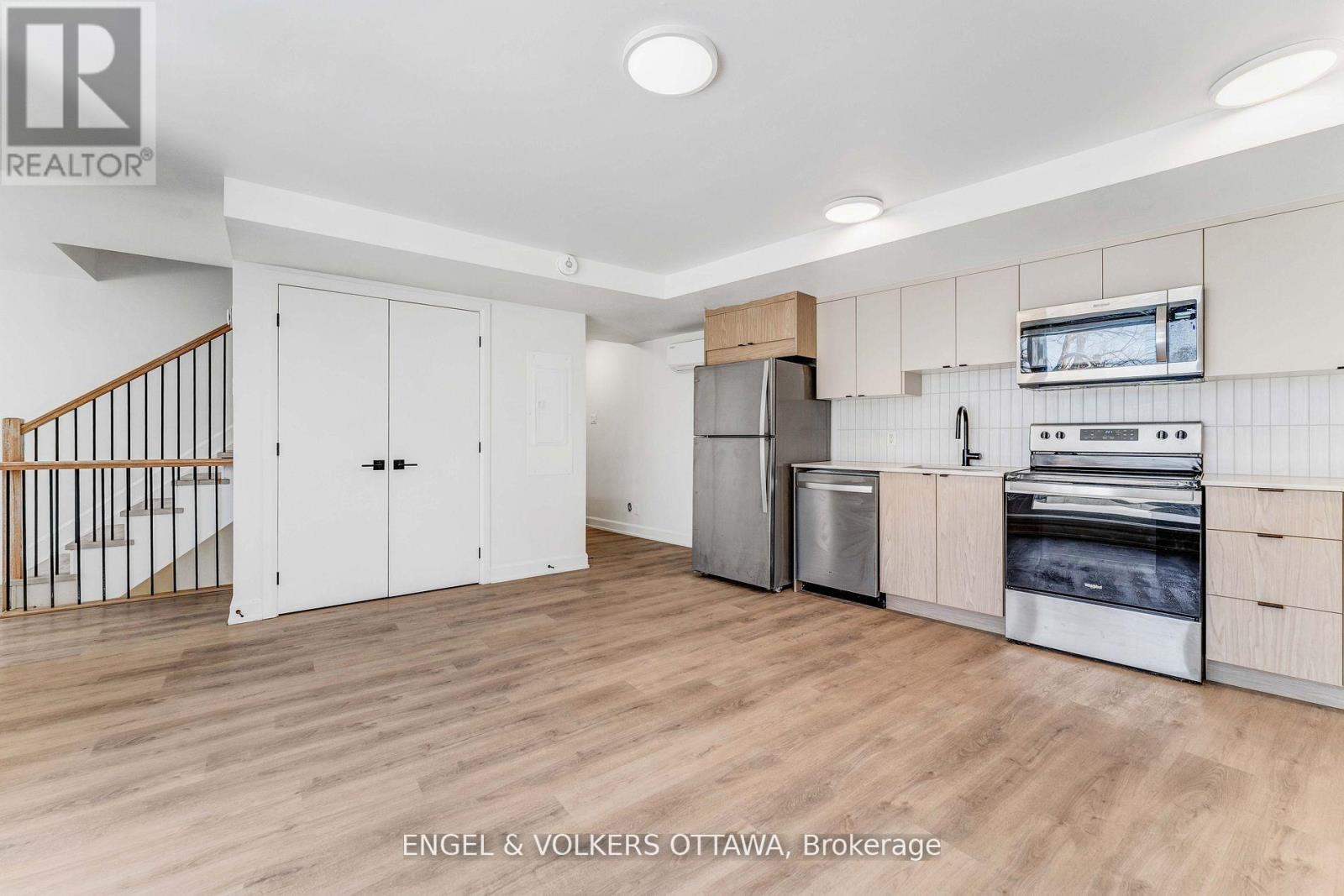 3 - 156 Fifth Avenue, Ottawa, Ontario  K1S 2M8 - Photo 2 - X13214928