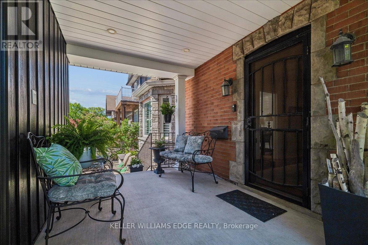573 Beach Boulevard, Hamilton, Ontario  L8H 6X8 - Photo 4 - X13214558