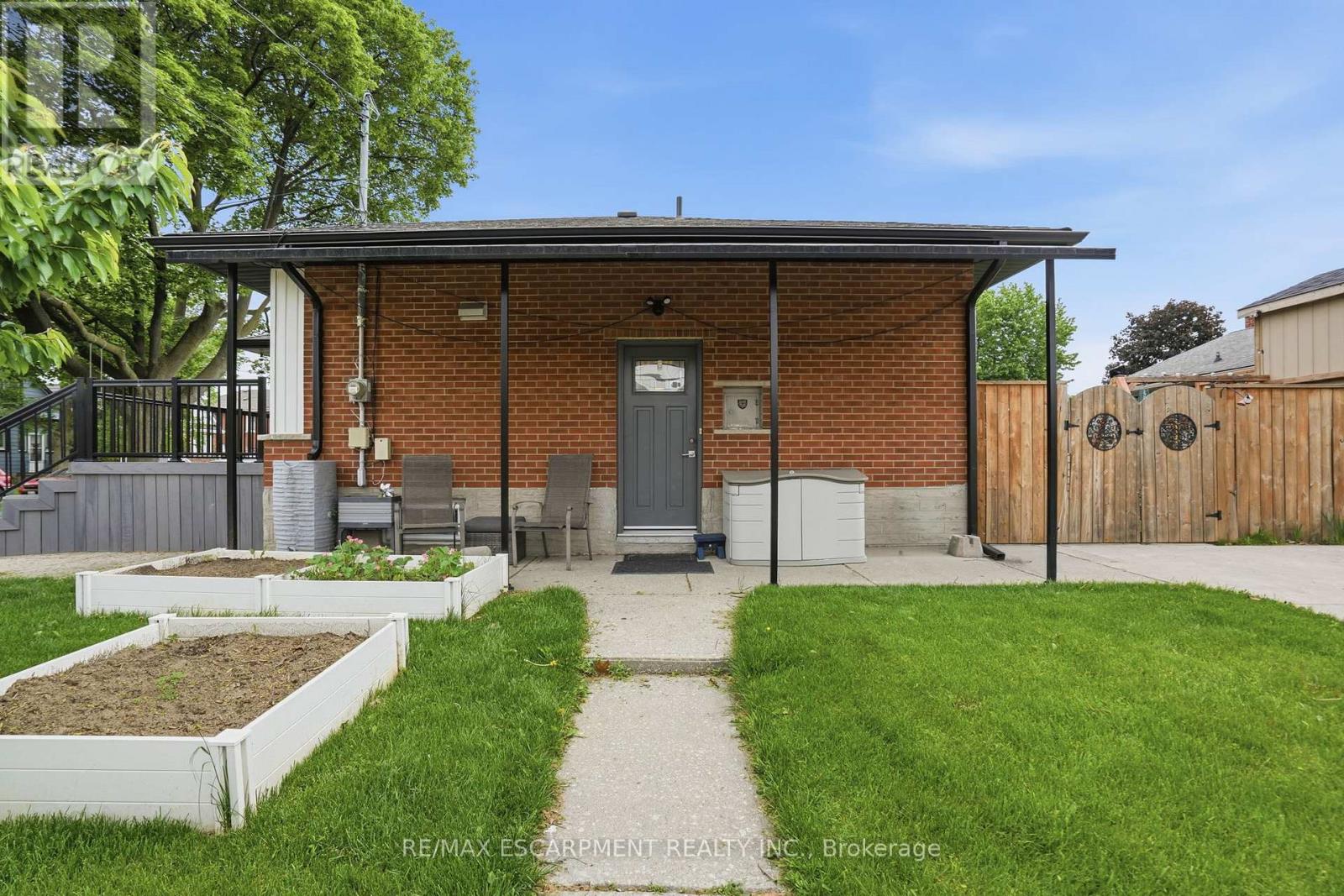 150 Mountville Avenue, Hamilton, Ontario  L9A 1E7 - Photo 4 - X13214772