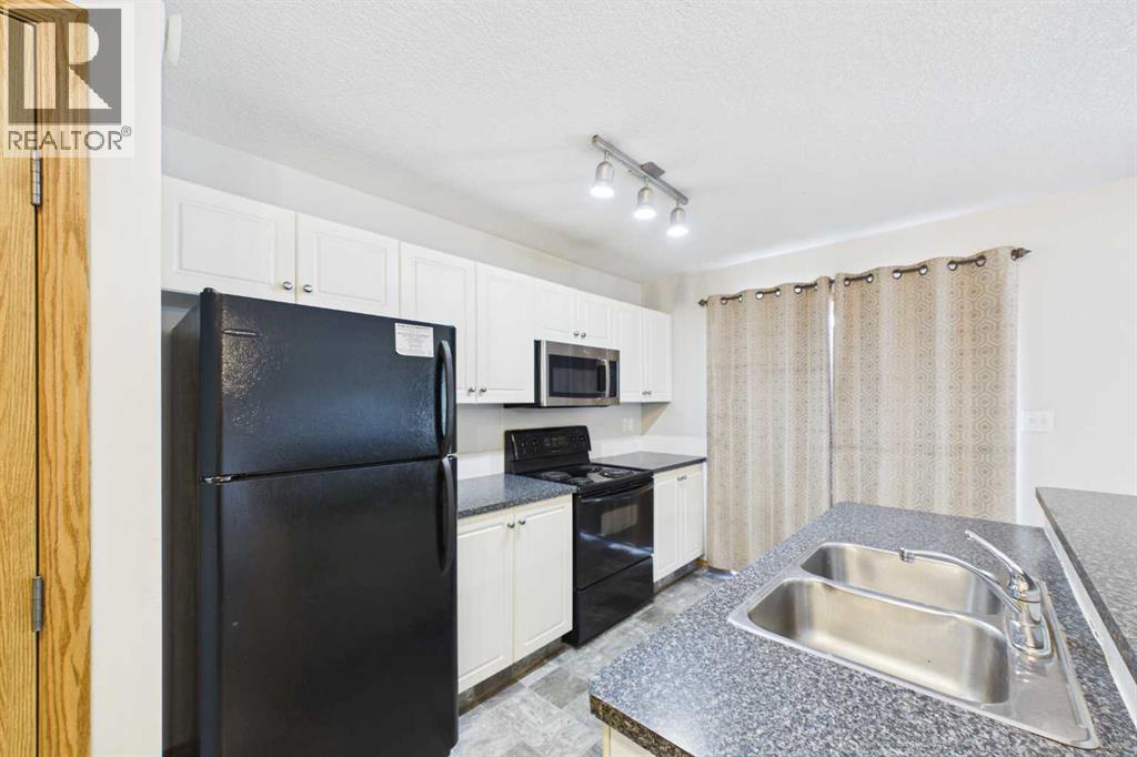 40, 20 Jacobs Close, Red Deer, Alberta  T4P 4E1 - Photo 3 - A2309756