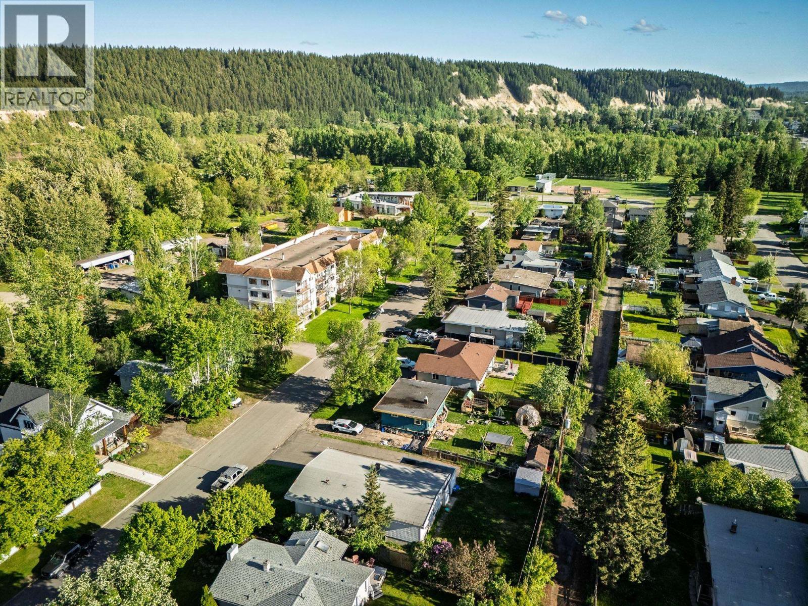 1813 Gorse Street, Prince George, British Columbia  V2L 1G7 - Photo 33 - R3129693