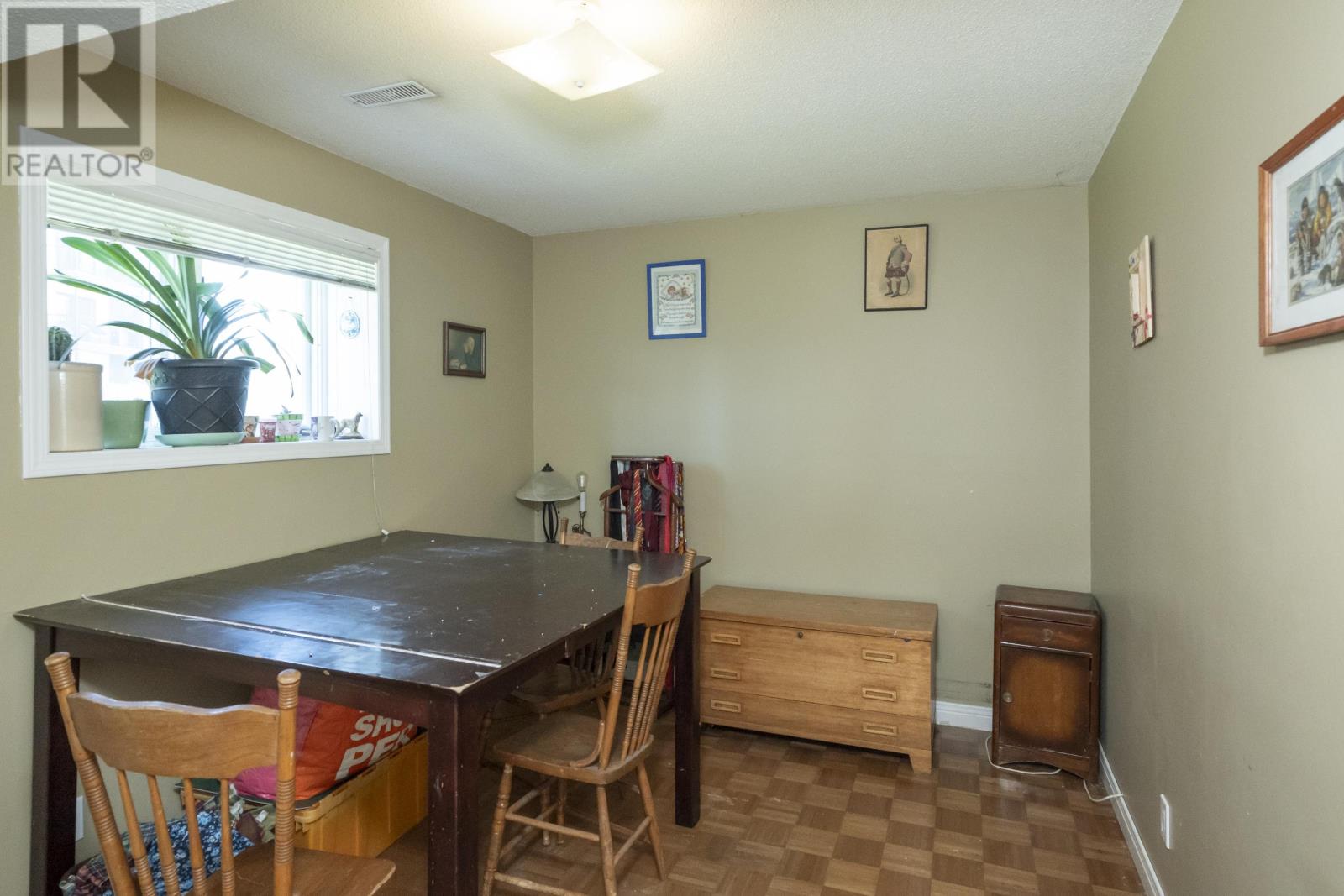215 Linden Ct, Thunder Bay, Ontario  P7B 6R6 - Photo 31 - TB2601263