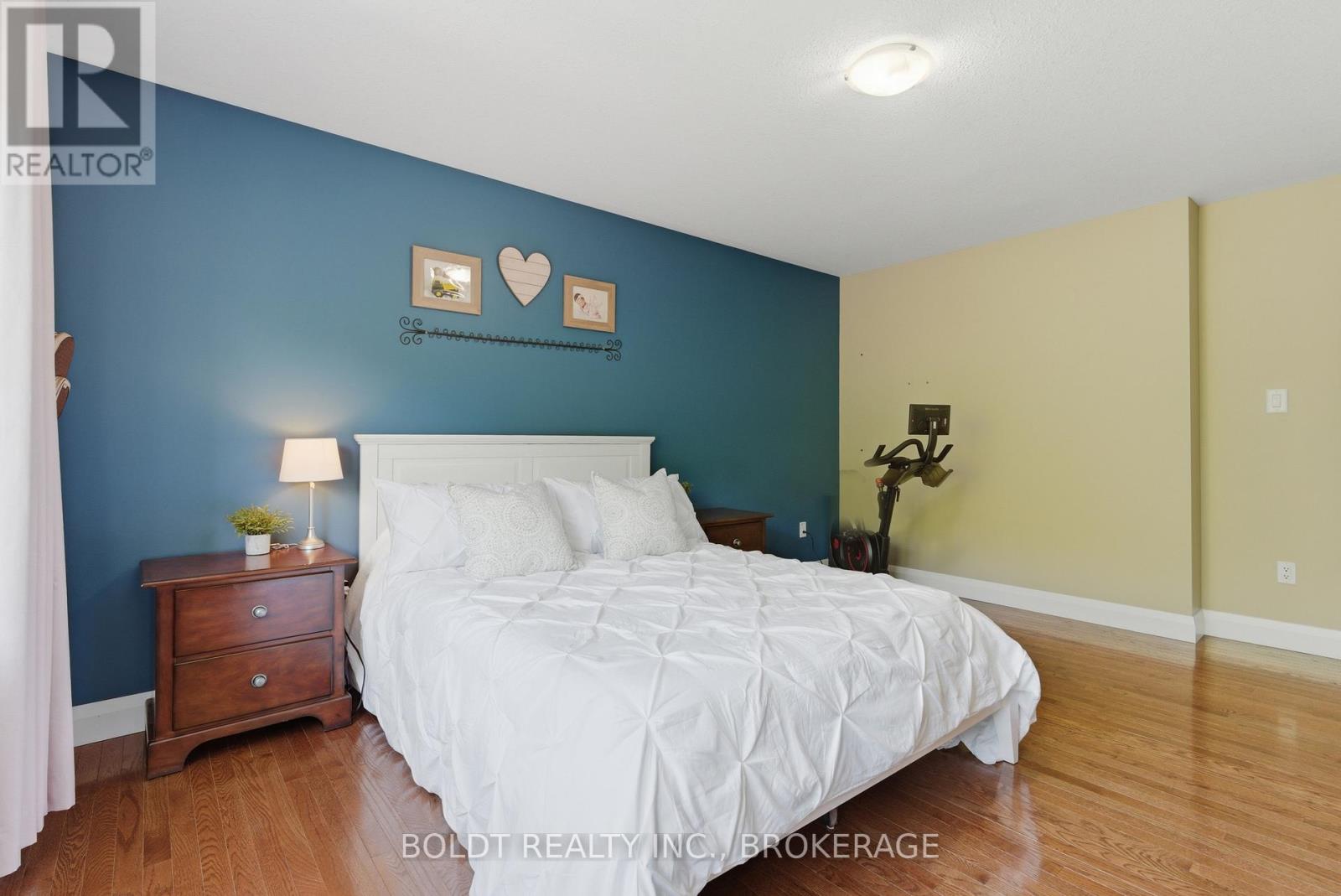 6577 St. Michael Avenue, Niagara Falls, Ontario  L2H 0C6 - Photo 20 - X13214770