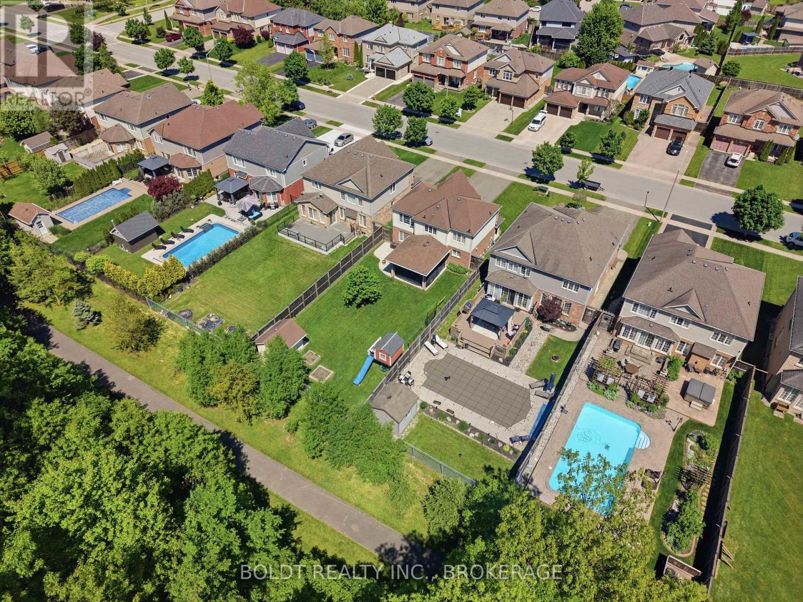 6577 St. Michael Avenue, Niagara Falls, Ontario  L2H 0C6 - Photo 47 - X13214770