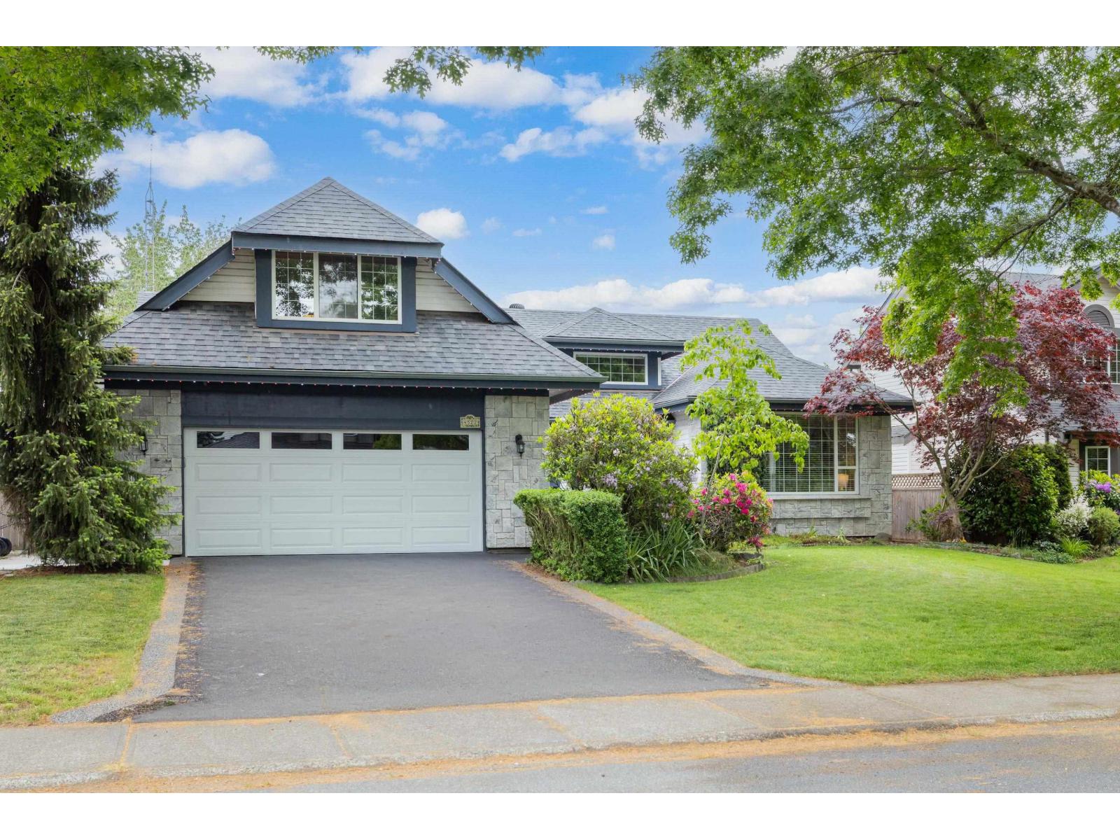4522 221a Street, Langley, British Columbia  V2Z 1B5 - Photo 2 - R3128964