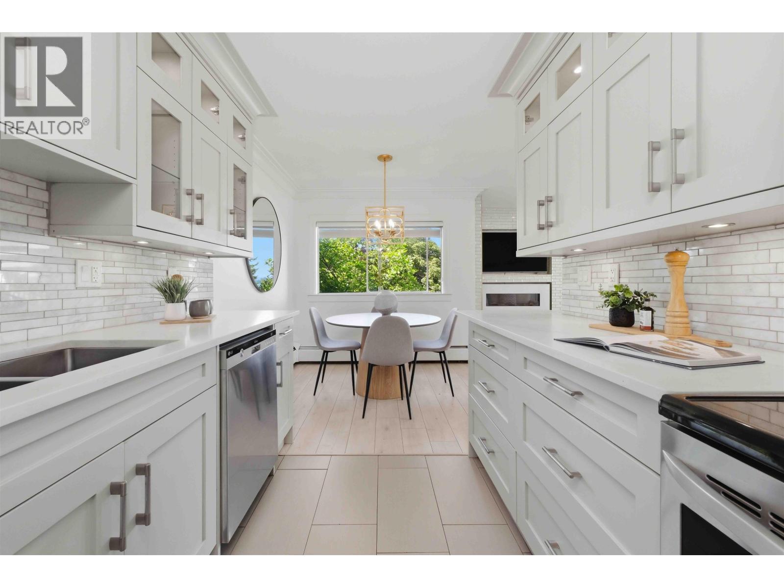 101 330 W 2d Street, North Vancouver, British Columbia  V7M 1E1 - Photo 11 - R3129641